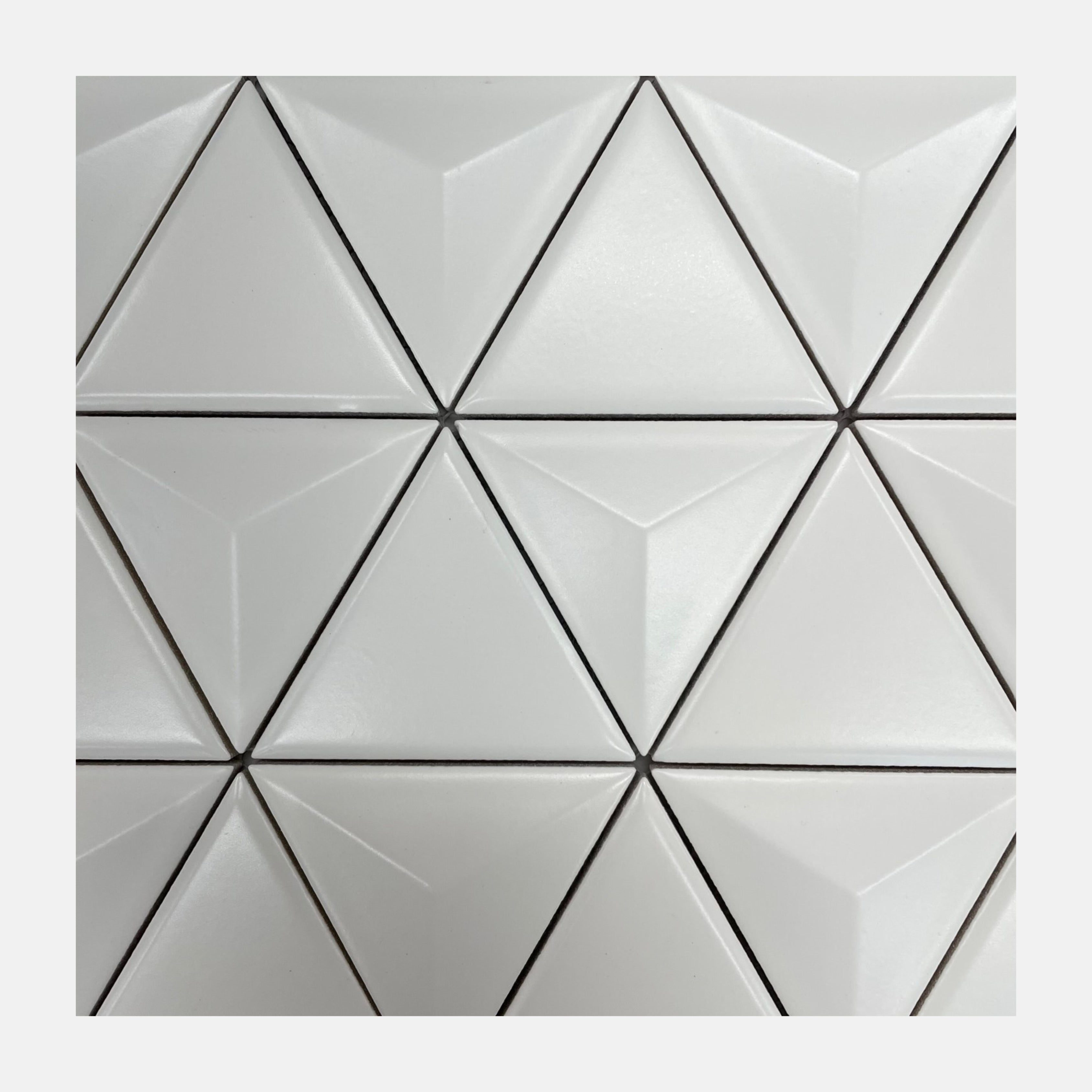 Ionia Matte White 284X328