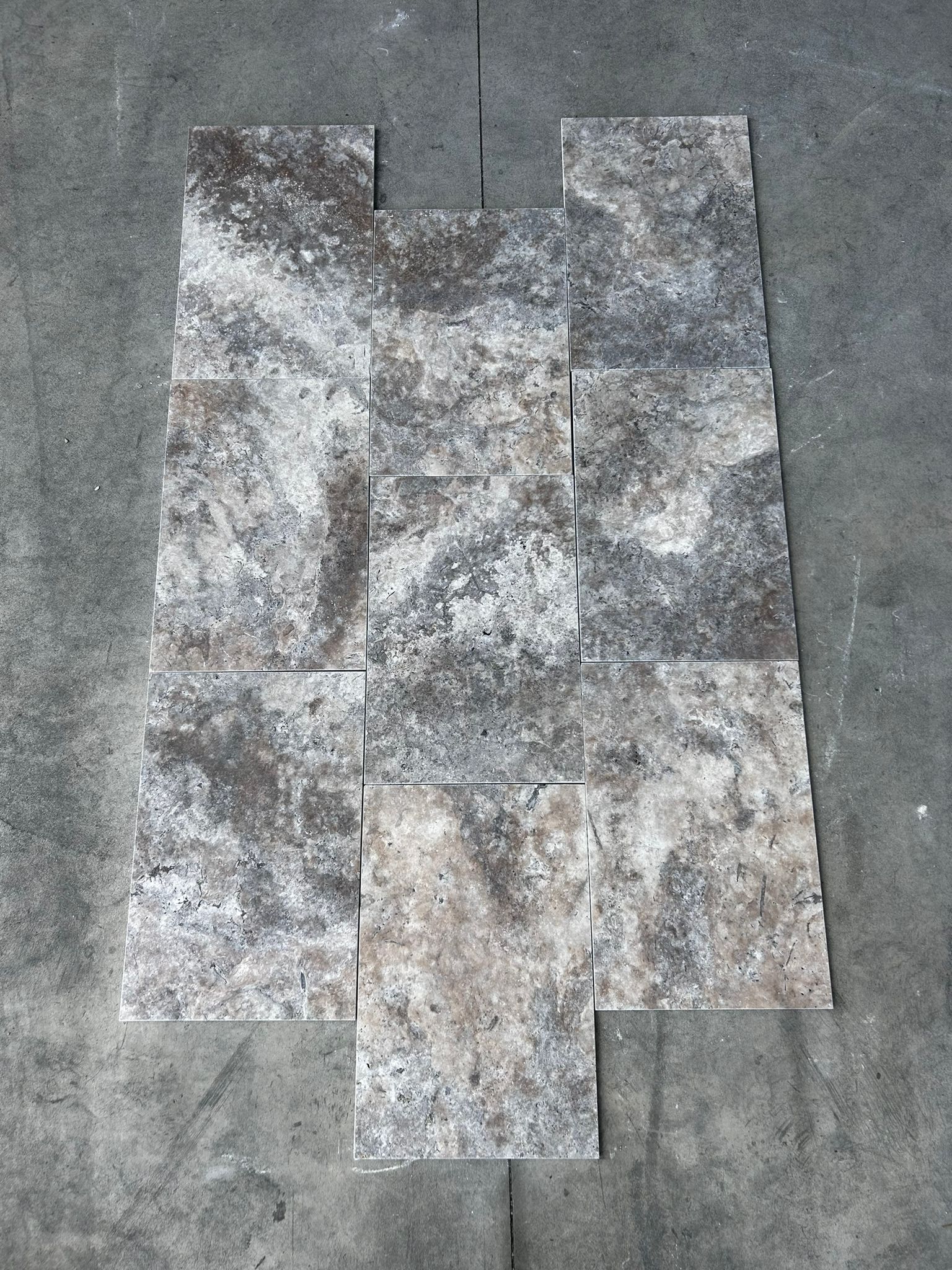 Silver Mist Tumbled Travertine Bullnose Pool Coping 1220X406X30