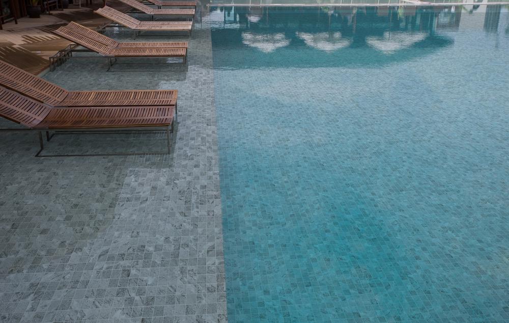 Mountain Charcoal 47x47 Mosaic