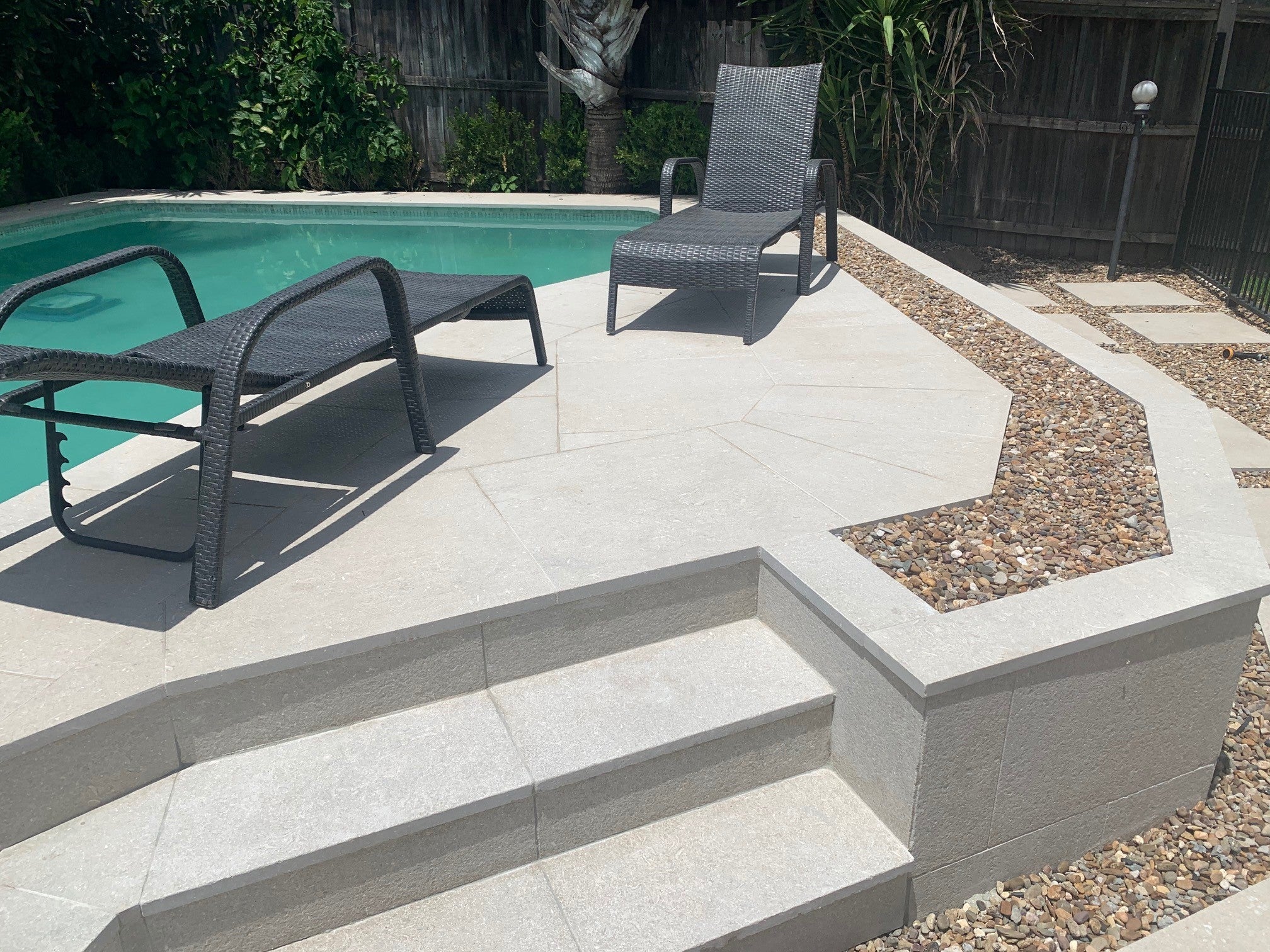 Bulut External Marble Bullnose Pool Copings 610x406x28