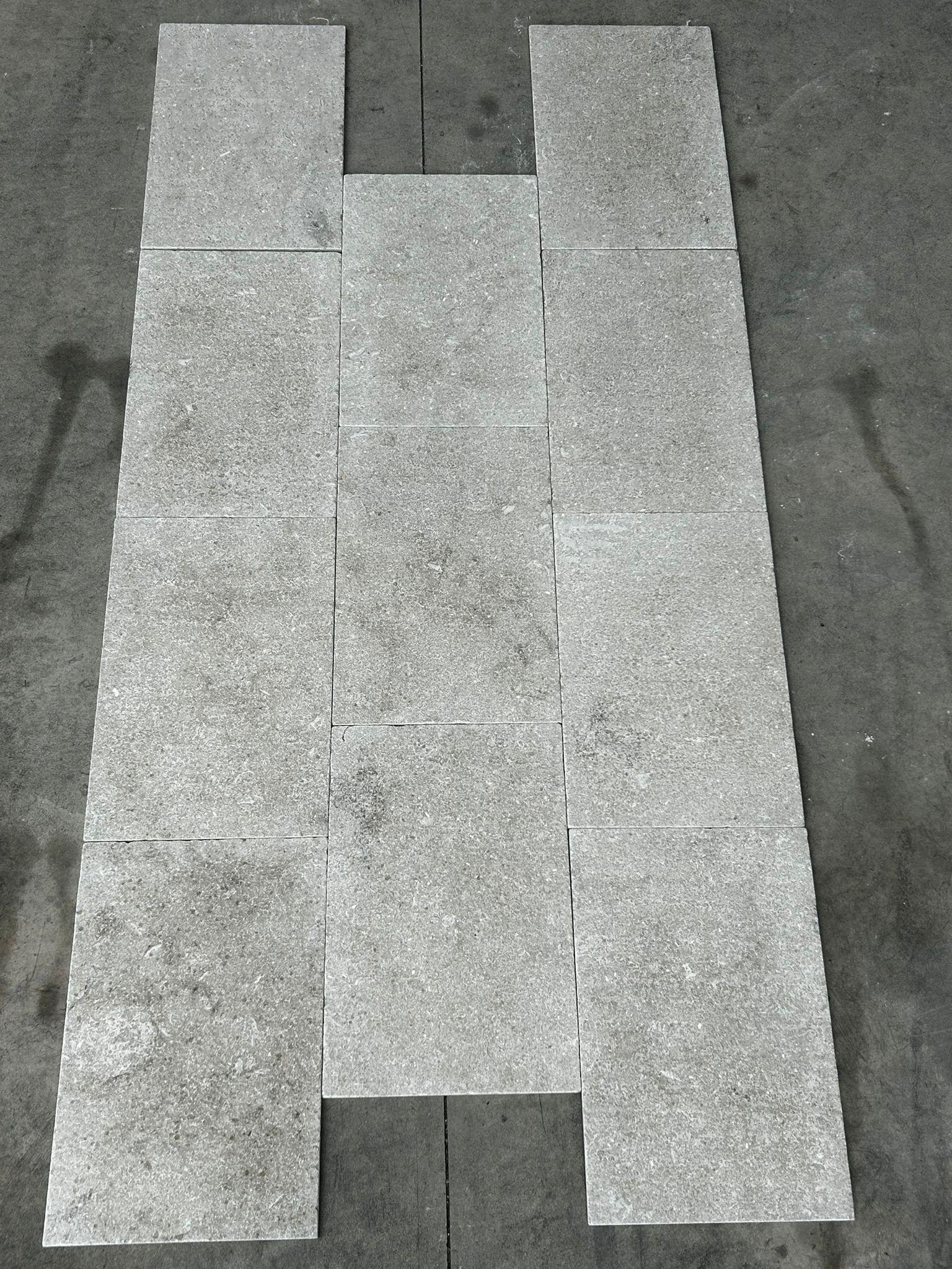 Moss Grey Flamed & Tumbled Marble Paver 610X406X28