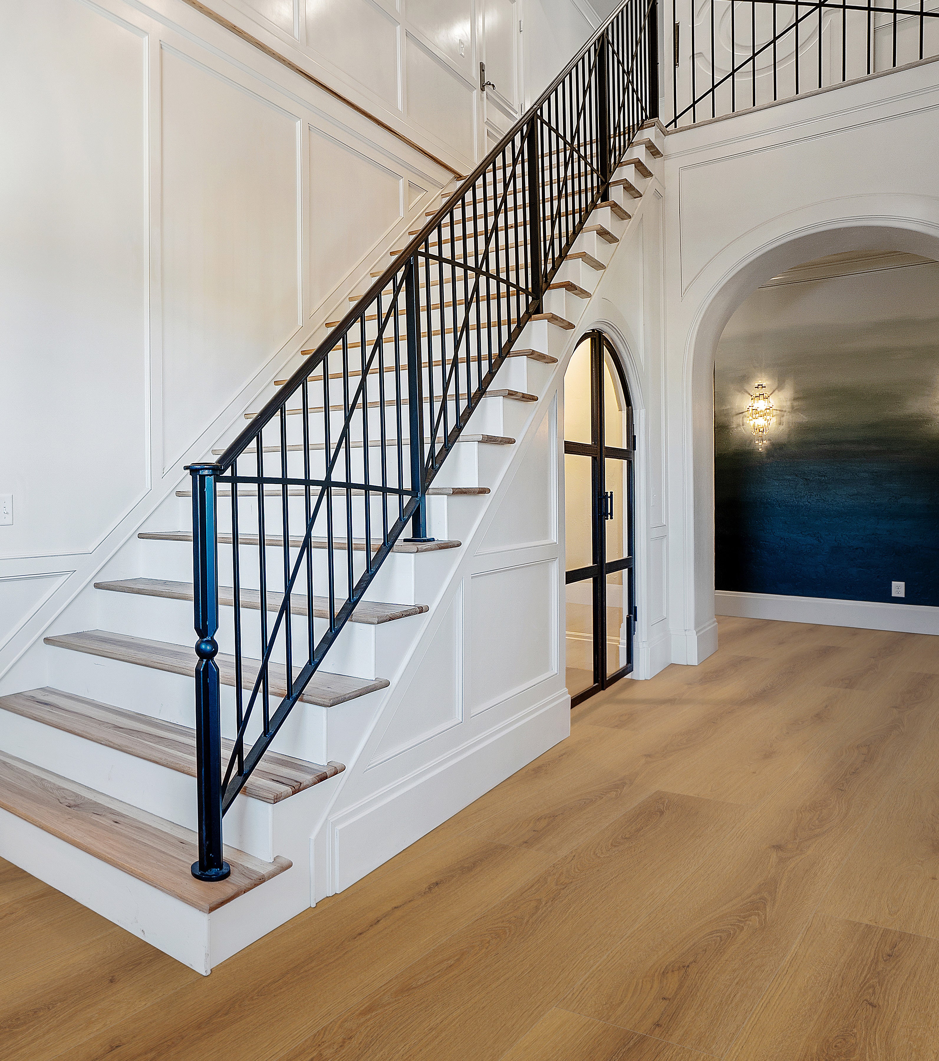 Amor Laminate Flooring Smokey Brown