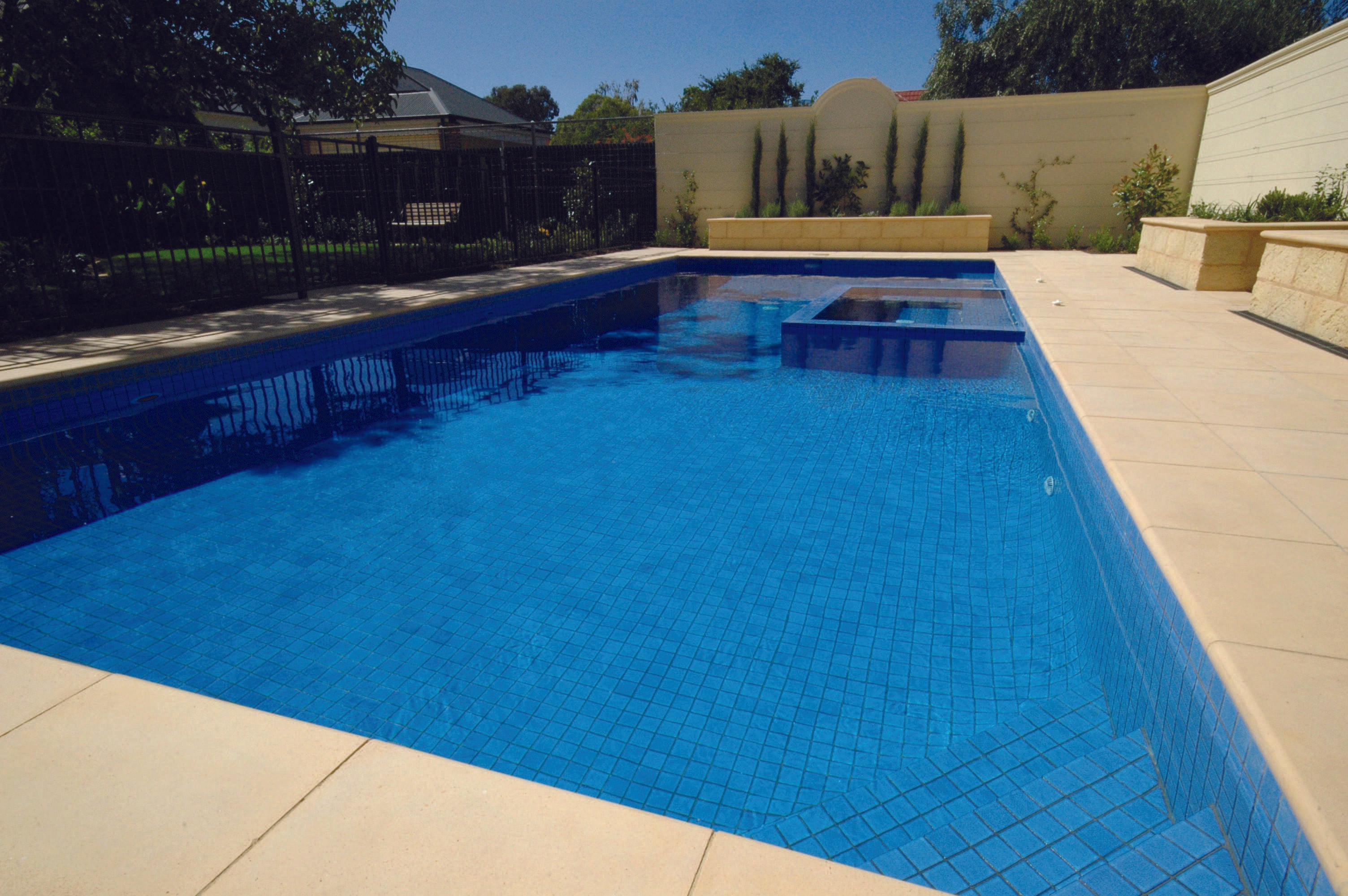 Maris Cobalt Blue 47x47 Mosaic