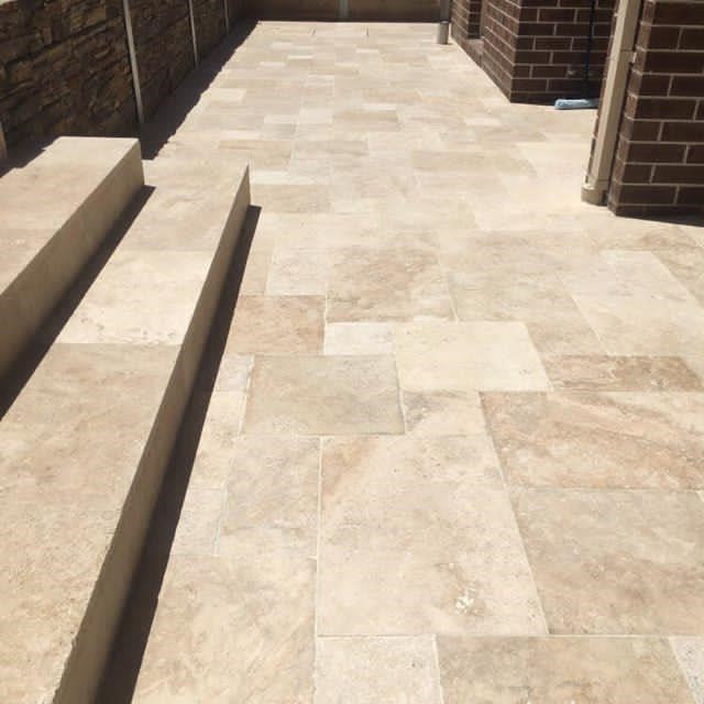 Marsis External Travertine Tumbled Paver 610x406x30