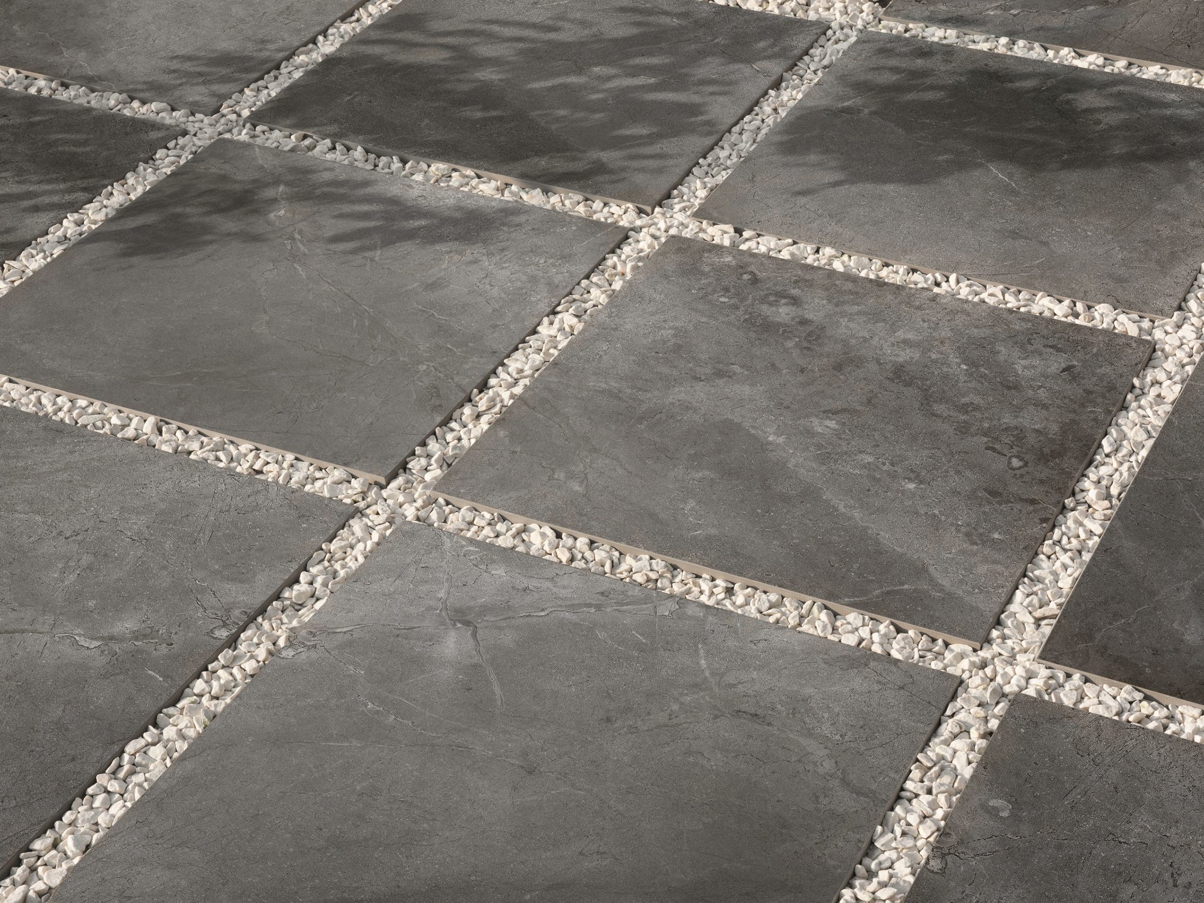 Tellaro Charcoal Stone Look External Tile 600x600x20